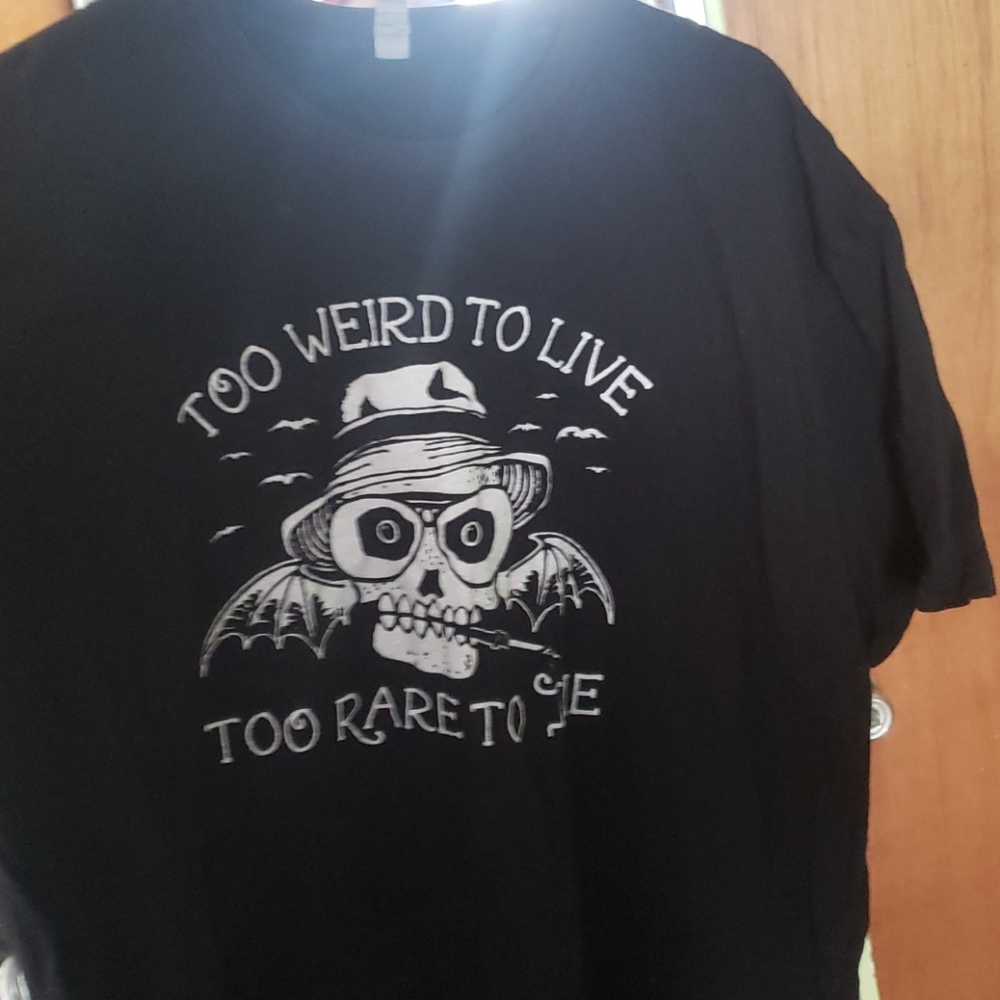 Mens Black tee XL